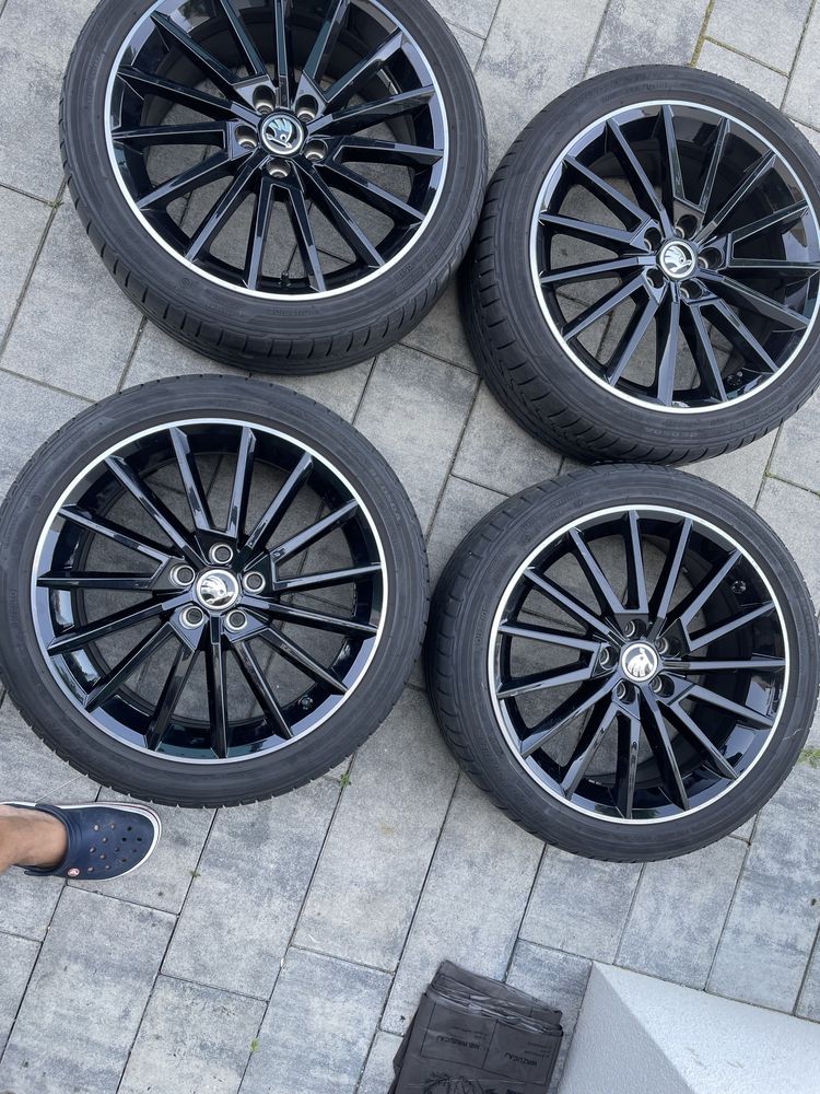 Felgi Skoda Fabia Rapid 17”*Koła Lato*Monte Carlo*Czarne*IGŁY*5x100*