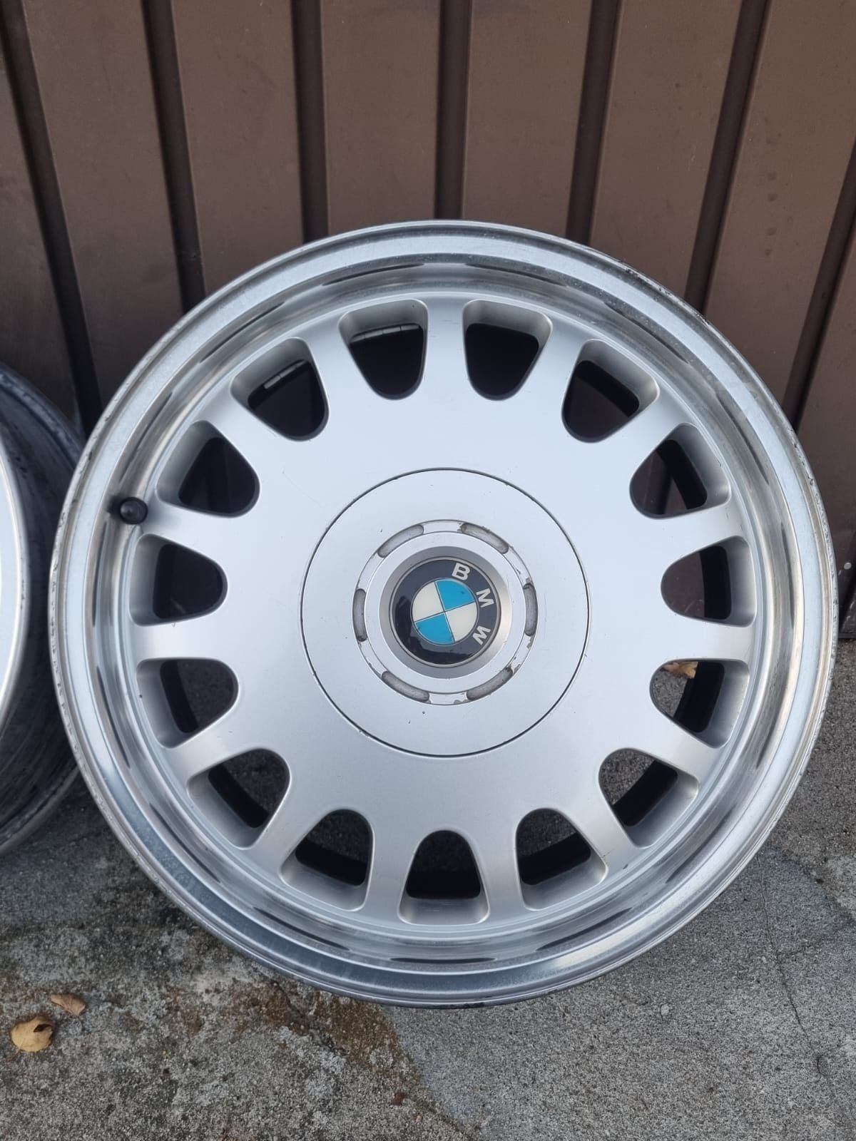 Felgi Aluminiowe 16 BMW E32 E34 E38 Styling 6 5x120