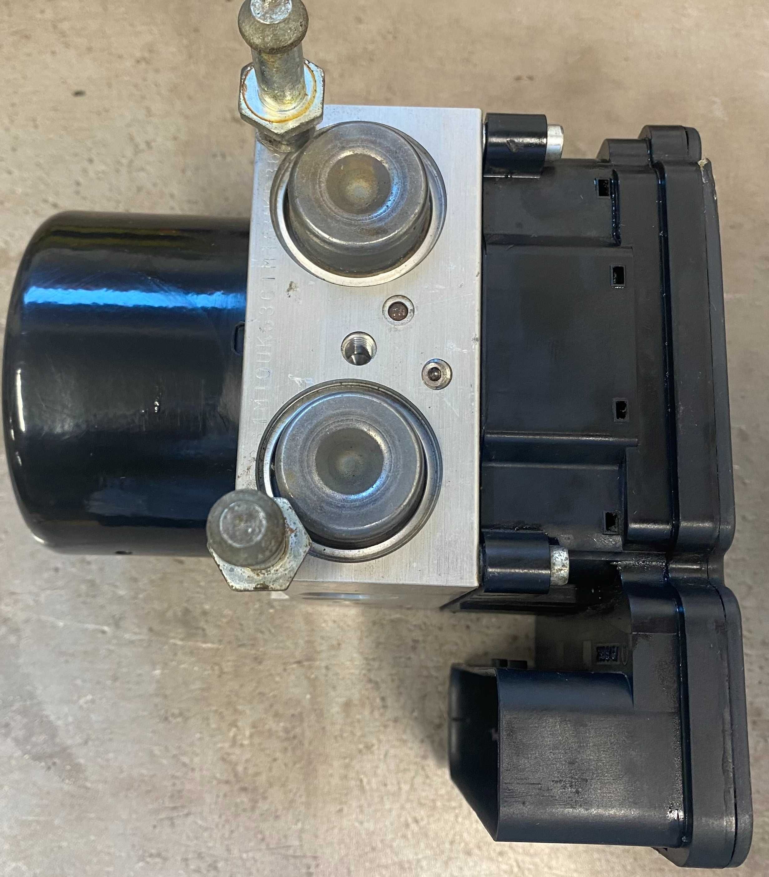 Naprawa sterownika pompy ABS ESP Mitsubishi Lancer 4670A352 i inne