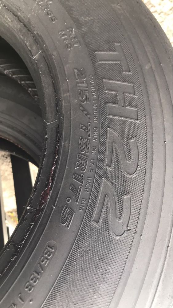 шина вантажна б/в 215/75R17,5 Hankook TH22 (4 шт.)