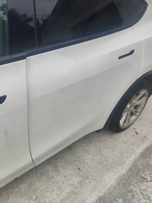 Tesla Model Y 2020-2024 двері передні передні, двері задні PPSW