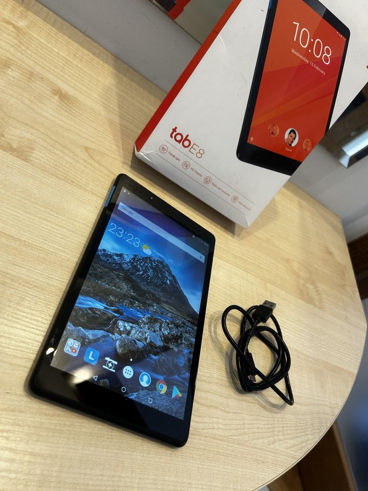 NOWY Tablet LENOVO Tab E8 8" 1/16 GB Wi-Fi Czarny