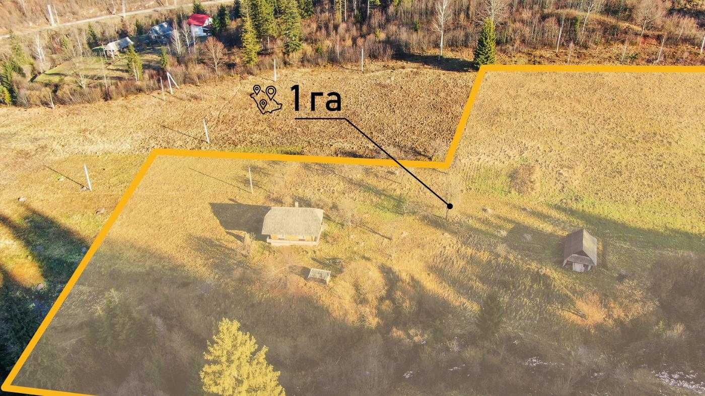 Продаж великої земельної ділянки з будиночком у Славську.
