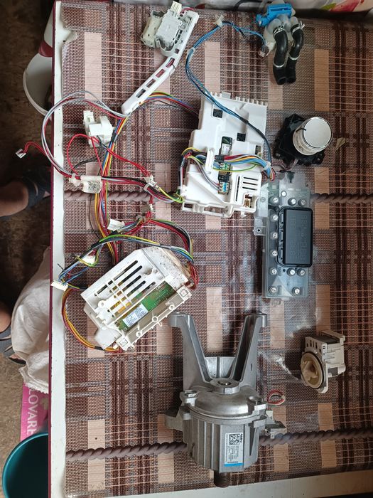 Деталі від Пральної  машини