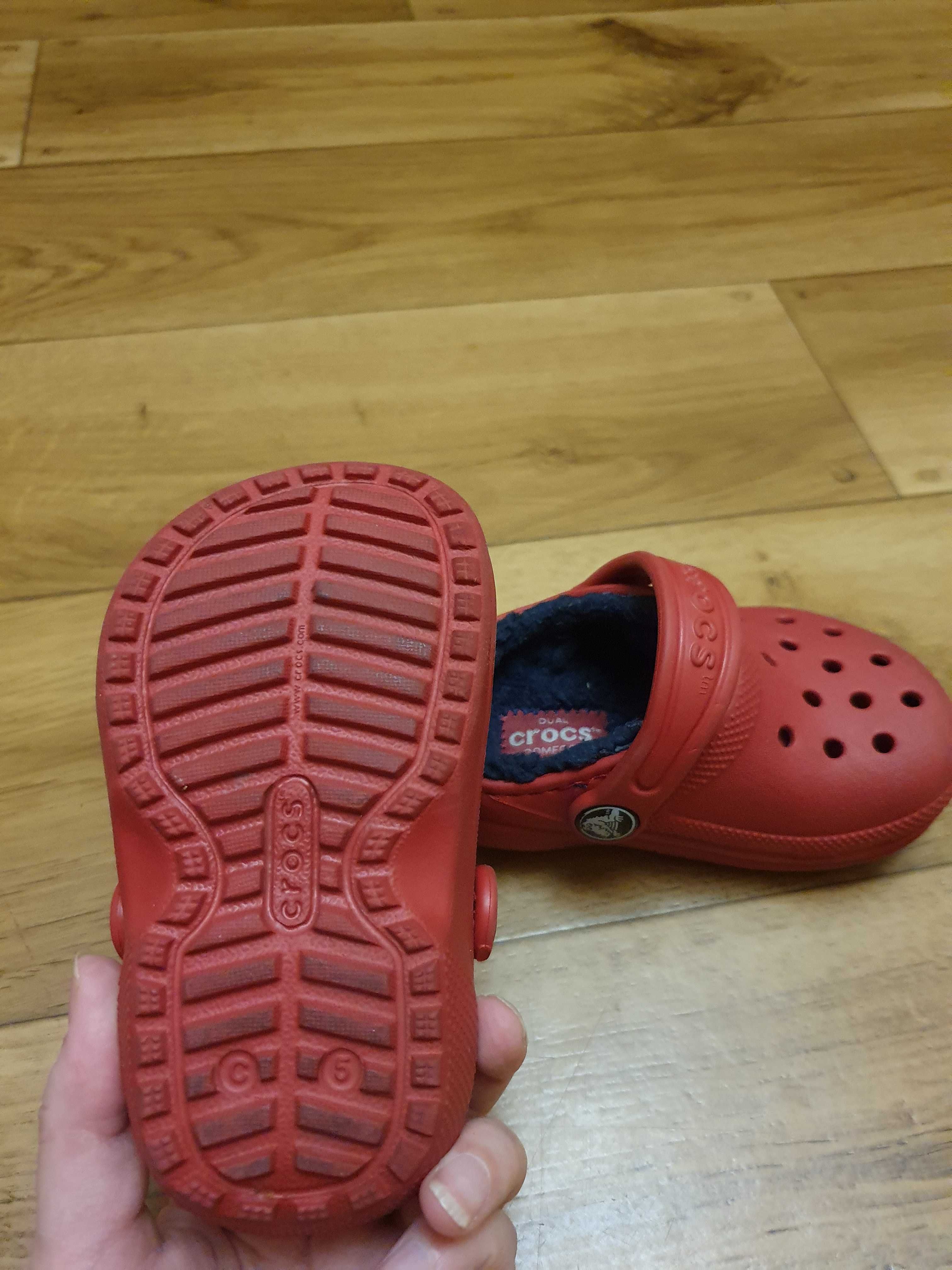 crocs / детские тапочки / босоножки для води / крокси