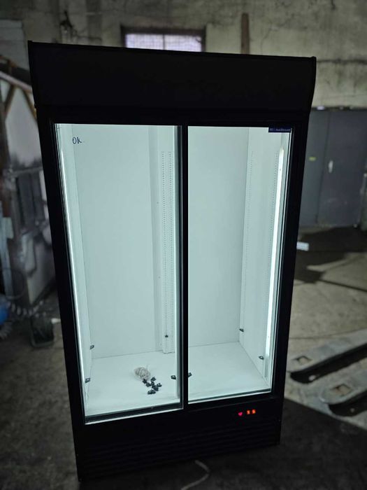 Шкаф холодильный двухдверный/однодверный шафи холодильні обладнання