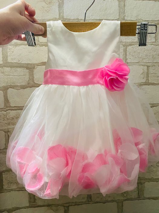 Сукня для хрещення  або святкова