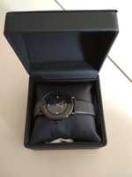 Zegarek kwarcowy HAMAR w kolorze czarnym