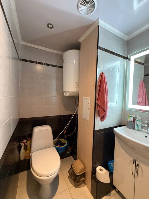 Продам 2к квартиру з автономним опаленням