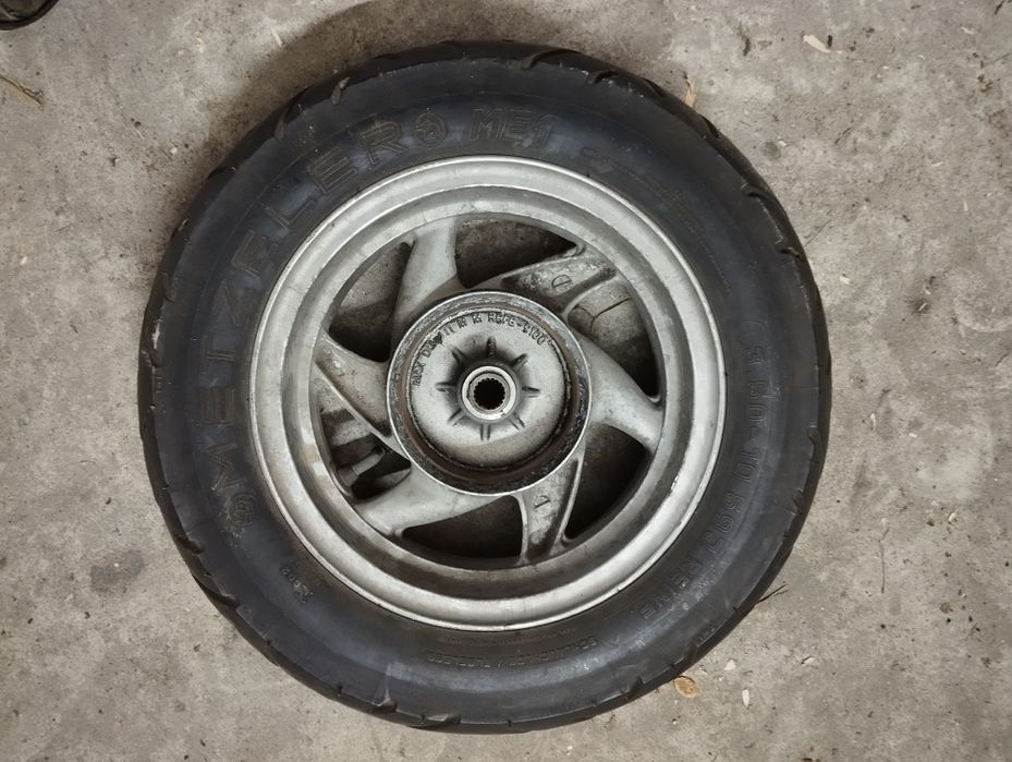 Колесо на скутер