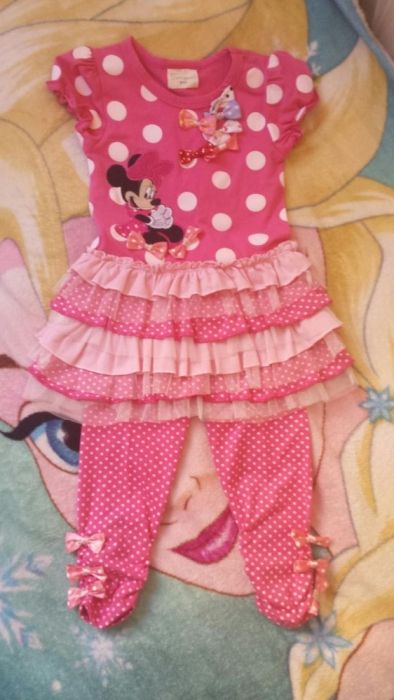 Śliczny komplet myszka minnie 2 - 3 lat