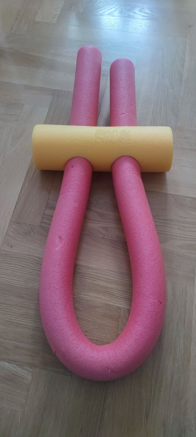 Makaron do nauki pływania, łącznik