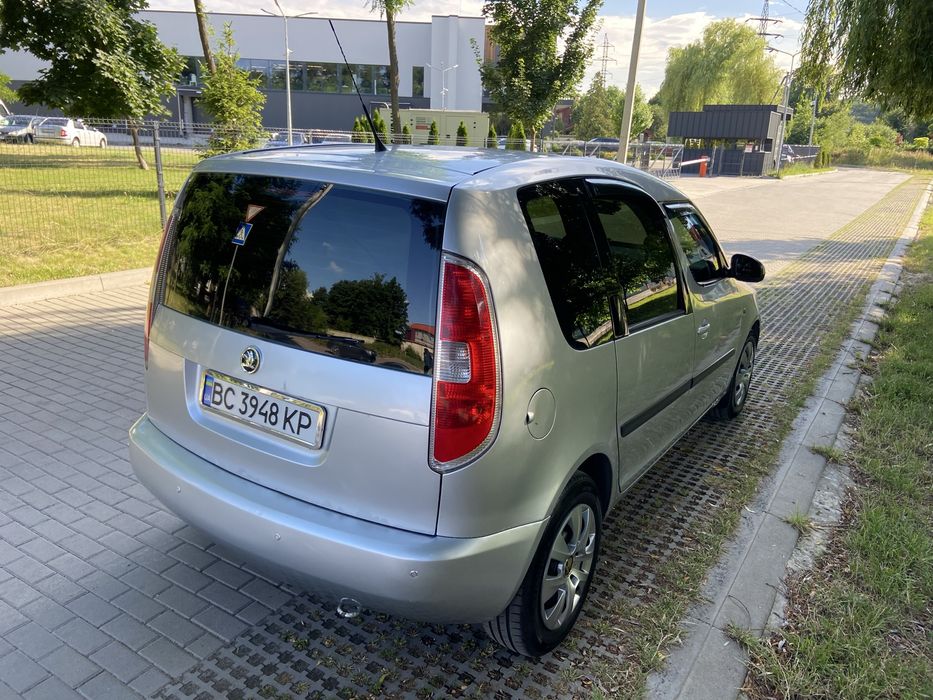 Продам Skoda Roomster 1,6 TDI 2010 рік