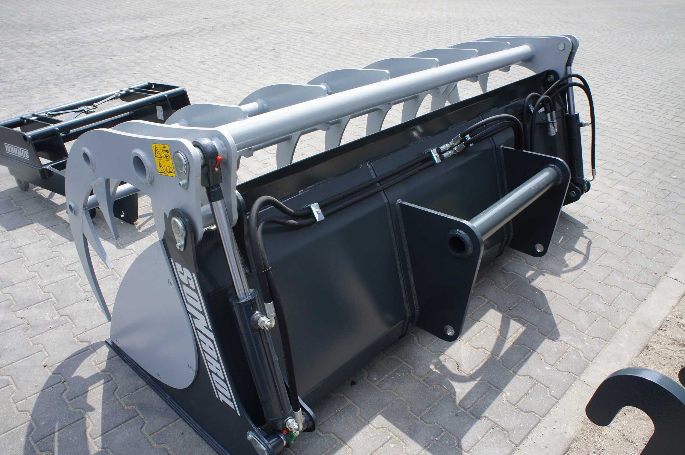 Łyżko-krokodyl SONAROL od 1,8 do 2,4m wszystkie mocowania.