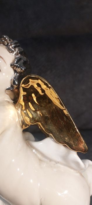 Moldura de Porcelana com Anjo e Harpa