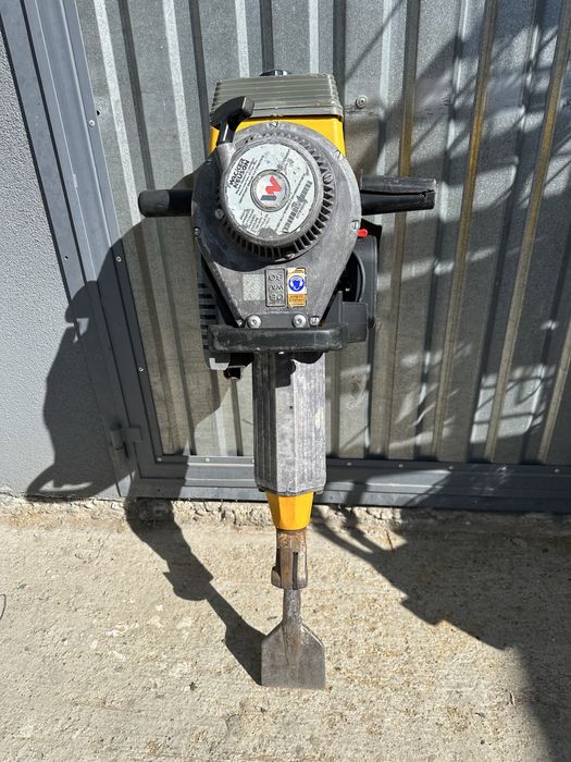 Бензиновий відбійний молоток Wacker Neuson BH 23