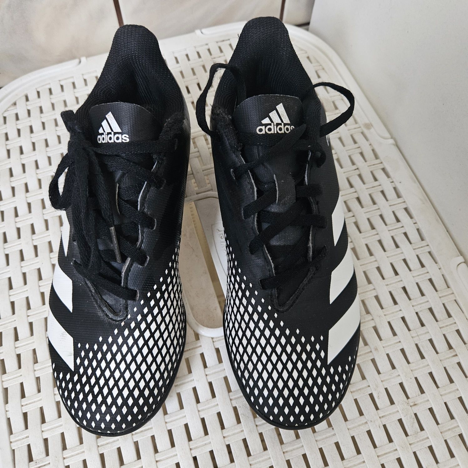 Adidas Predator 35 czarne turfy do piłki nożnej korki