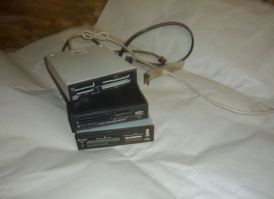 аксессуары и комплектующие. 3 кард-ридера. card-reader