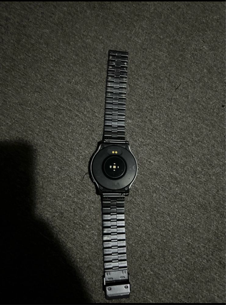 Smartwatch Fila F90 cinza metal