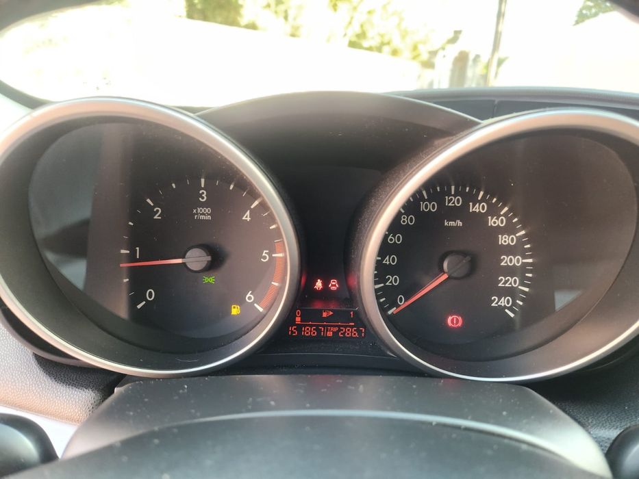 Mazda 3 1.6HDI Sedan Nacional 151mil klm