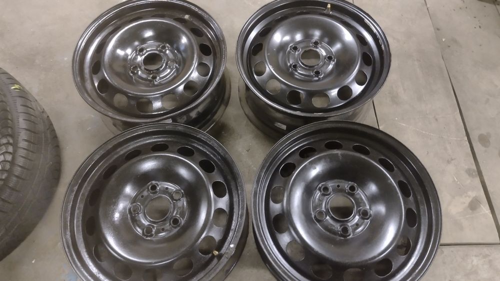 5x112 et 48 16 cali VW golf Touran itp felgi stalowe