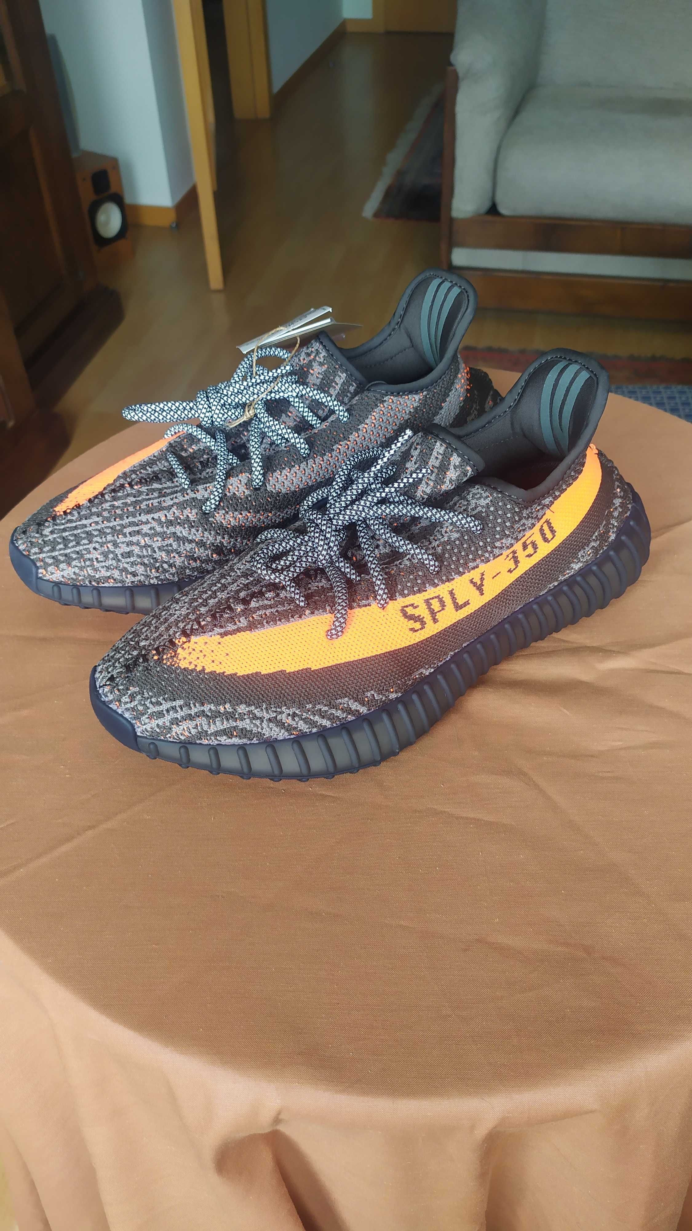 Yeezy Boost 350 V2 Carbon Beluga