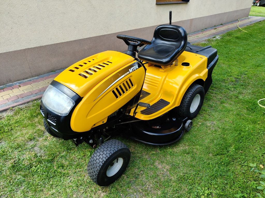 Traktorek kosiarka MTD