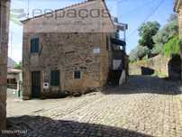 Moradia em Pedra, perto de Monsanto