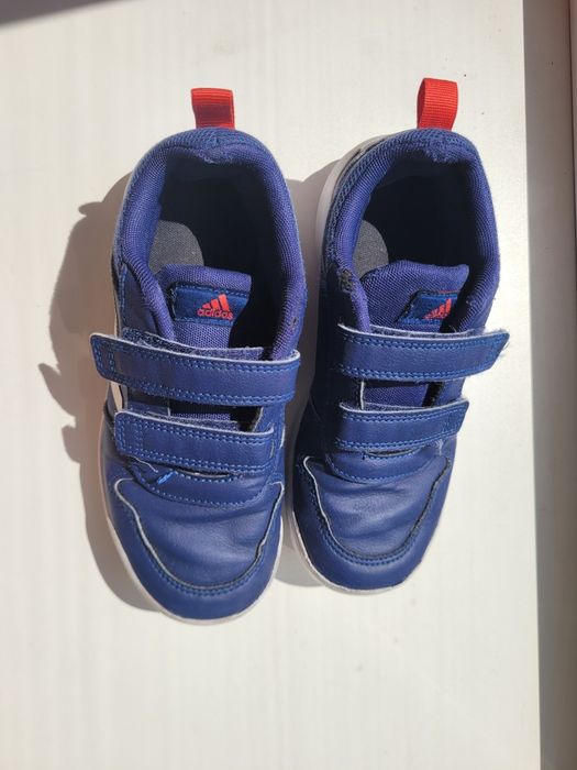 Кросівки на липучках шкіряні Adidas UK13,5 (US1), EUR32 - 21 см