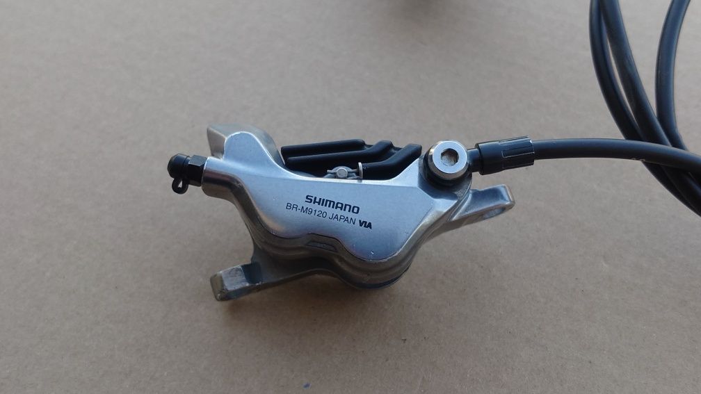 Hamulce hydrauliczne tarczowe 4 tłokowe Shimano XTR M9120 komplet P+T