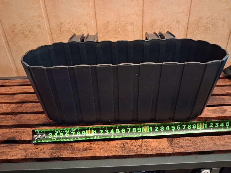 Doniczka  nowa podłużna do kwiatów