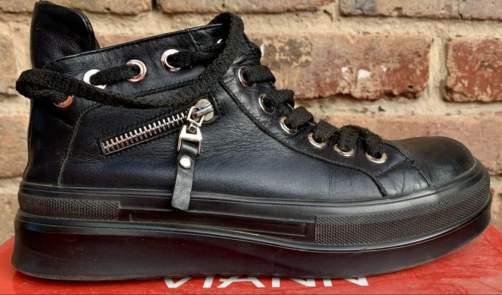 Продам обувь жіночу демісізон