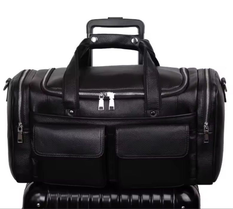 Дорожня шкіряна сумка