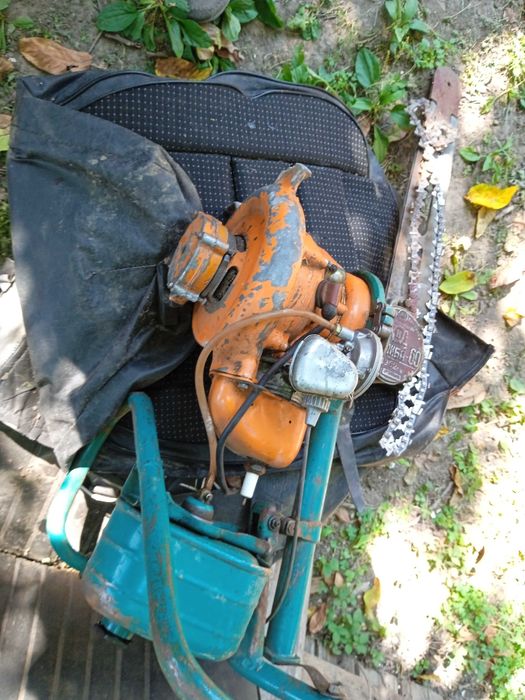 Продам бензо пила дружба в рабочем состоянии г. В.1962