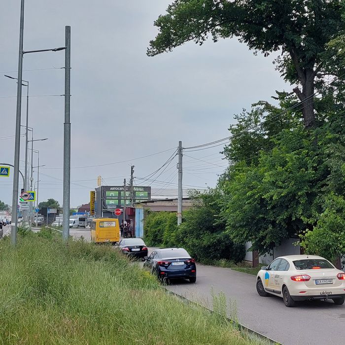 Продам фасадный земельный участок 16 соток. Авторынок Жуляны.