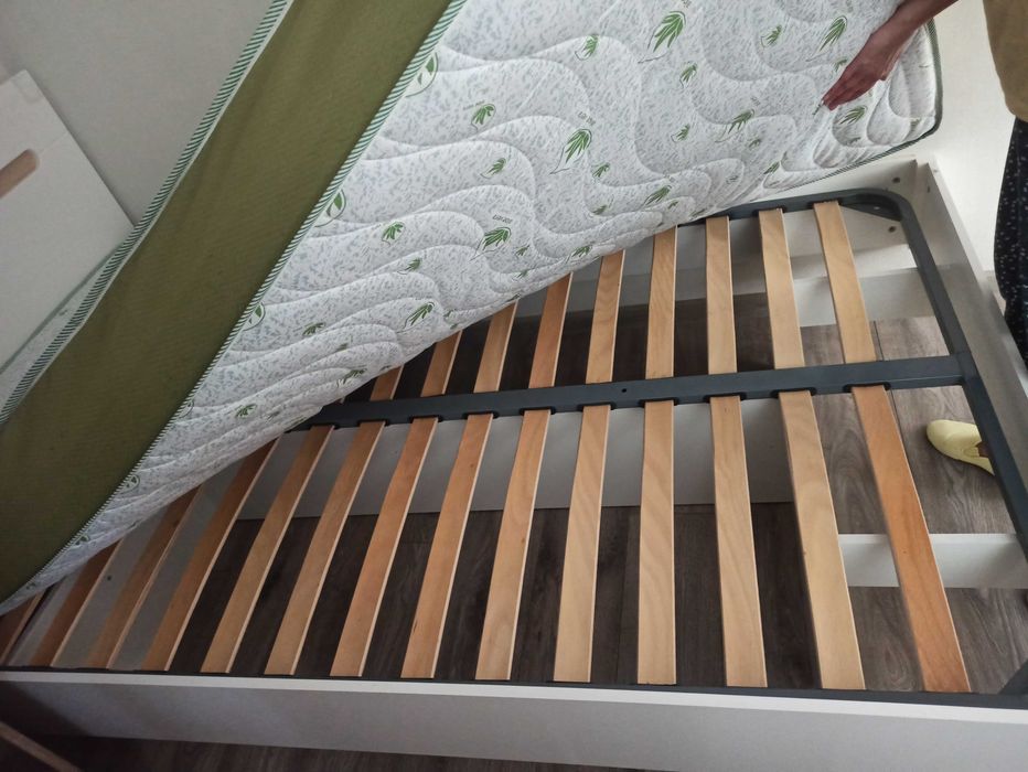 ліжко полуторне 125см*210см з ортопедичним матрацем (2023р) стол диван