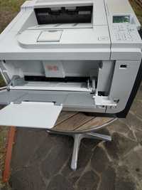 принтер HP LaserJet P3015