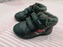 Botas em pele tam. 21