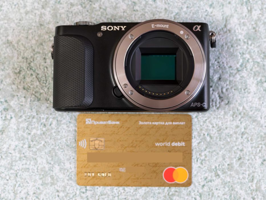 SONY NEX-3N + объектив f/1.6 35mm • APS-C 16,1 Мп • RAW • Идеал. сост.