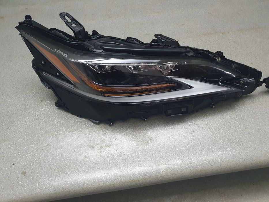 Фари  Lexus ES 2018-2024 розборка