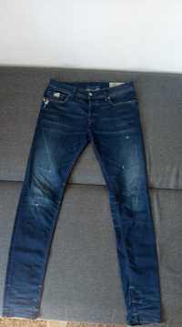 Jeansy diesel slim skinny