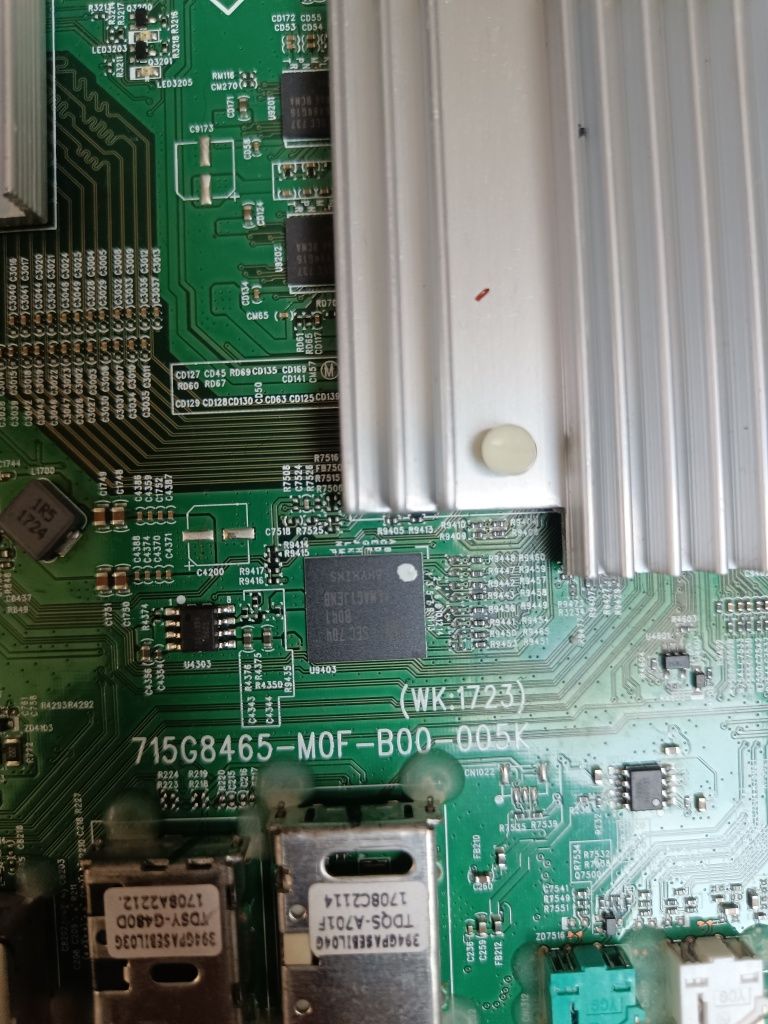 715G8465-M0F-B00-005K main philips PUS POS OLED