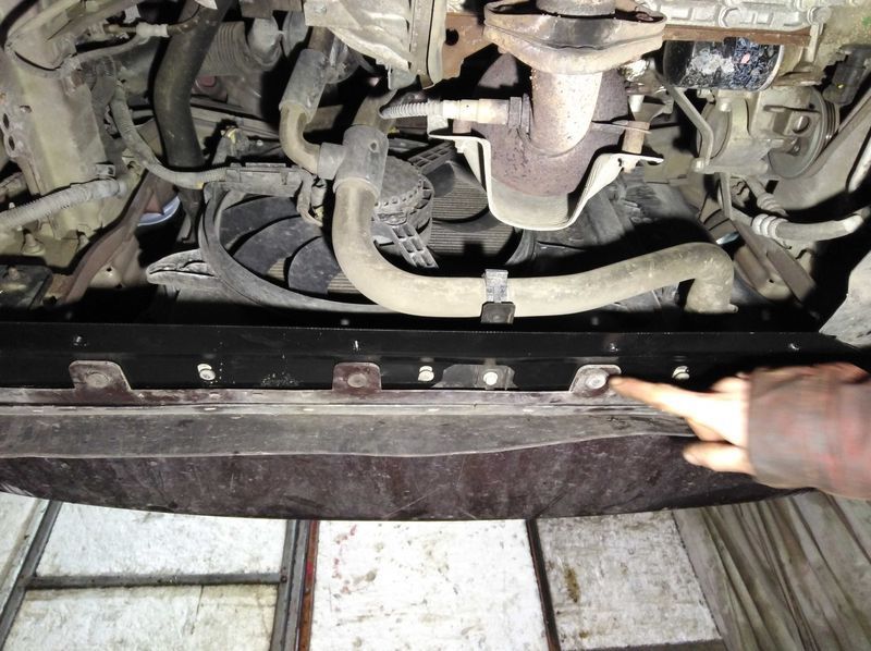 Защита поддона двигателя Fiat Doblo II (263) Захист картера двигуна