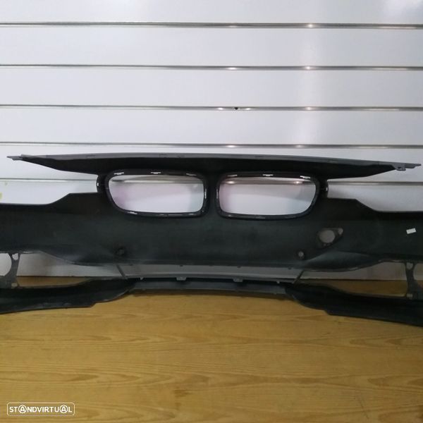 Para-choques BMW Série 3 modelo: 2012 até 2015 novo