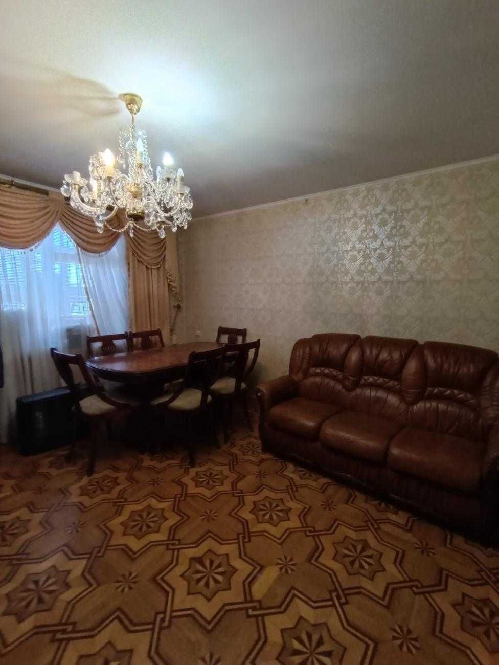 Продам 3 ком квартиру на Вузовском ул. А.Невского (822-424)