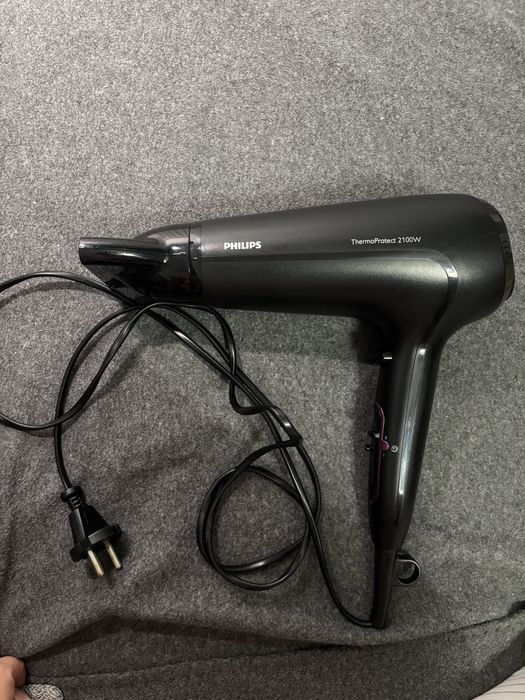 Suszarka Philips 2200W