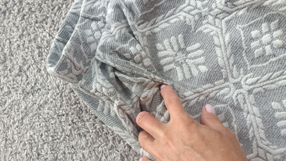 Spodnie z szeroką nagawką 34-36