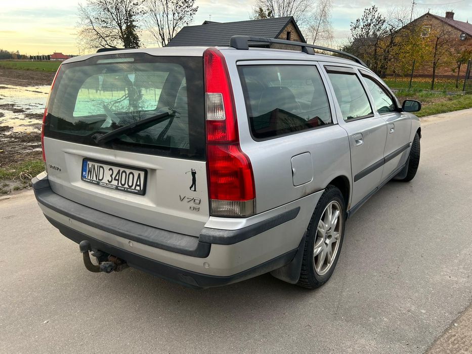 Volvo V70 2.4 D5 163 KM niekompletne