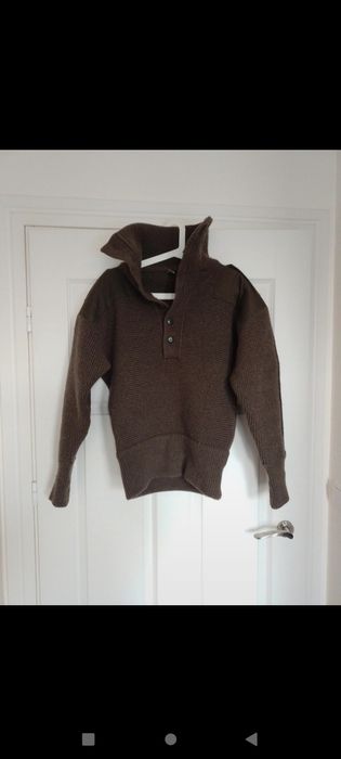 Oryginalny Niemiecki wojskowy sweter z 1983r. 100% wełna