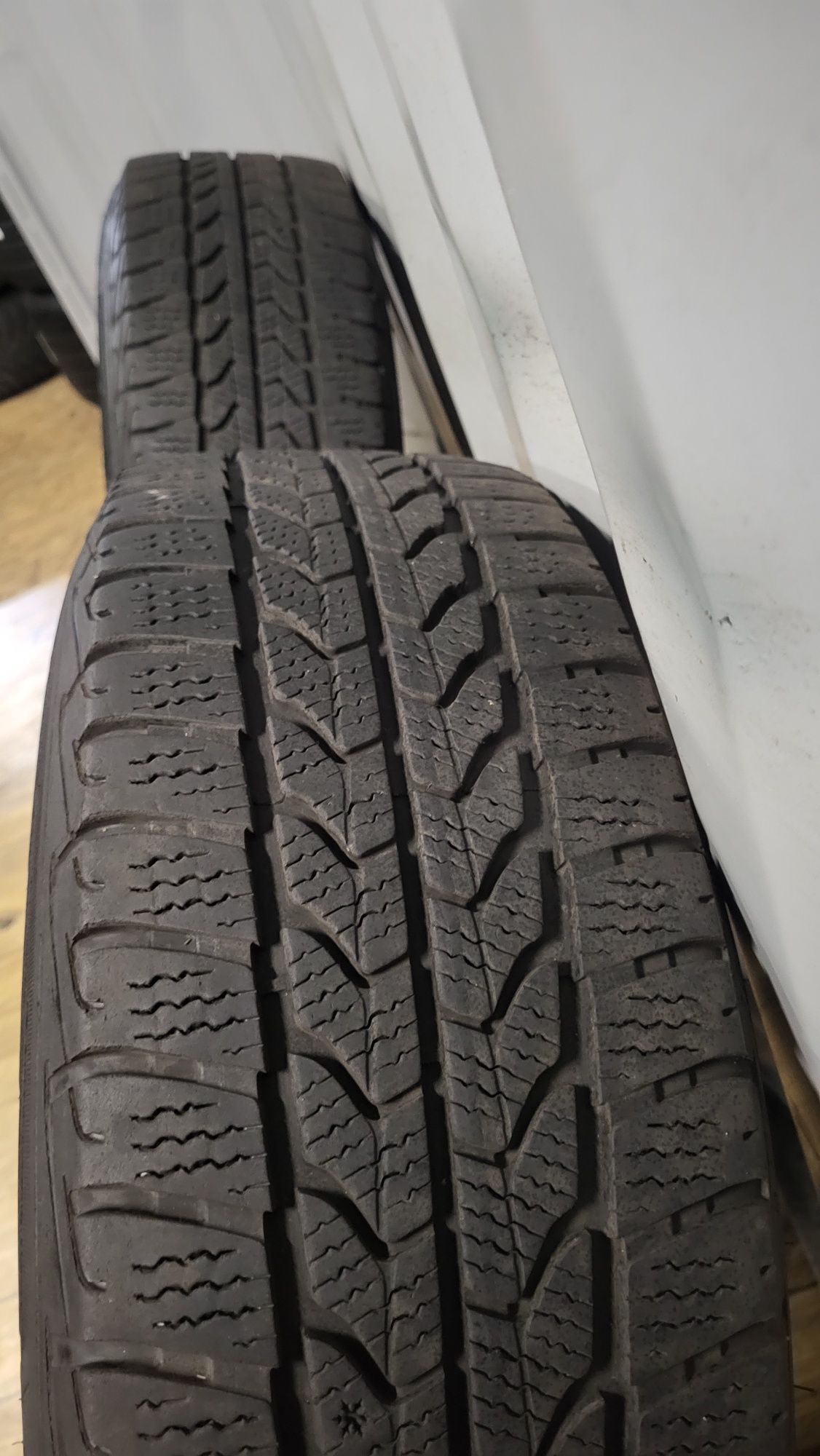 Alufelgi 16" 5x108 z oponami 215/65 R16 C Proace Vivaro C Transit